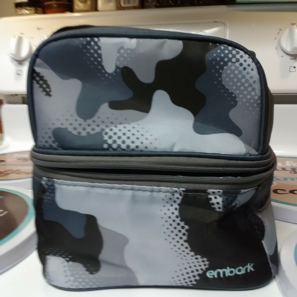 Embark lunch cooler